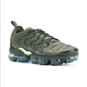 Army green Vapormax plus the sneakers